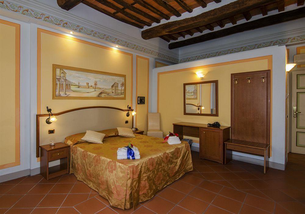 Dimora Dei Guelfi Luxury Rooms Lucca Exterior foto