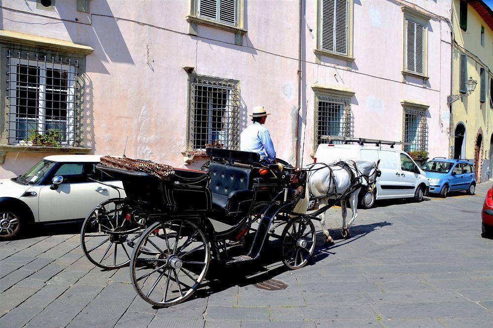 Dimora Dei Guelfi Luxury Rooms Lucca Exterior foto
