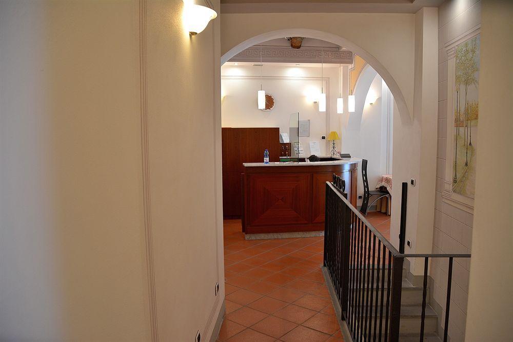 Dimora Dei Guelfi Luxury Rooms Lucca Exterior foto