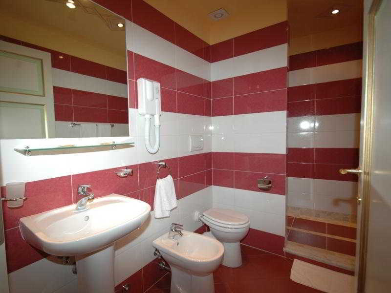 Dimora Dei Guelfi Luxury Rooms Lucca Exterior foto