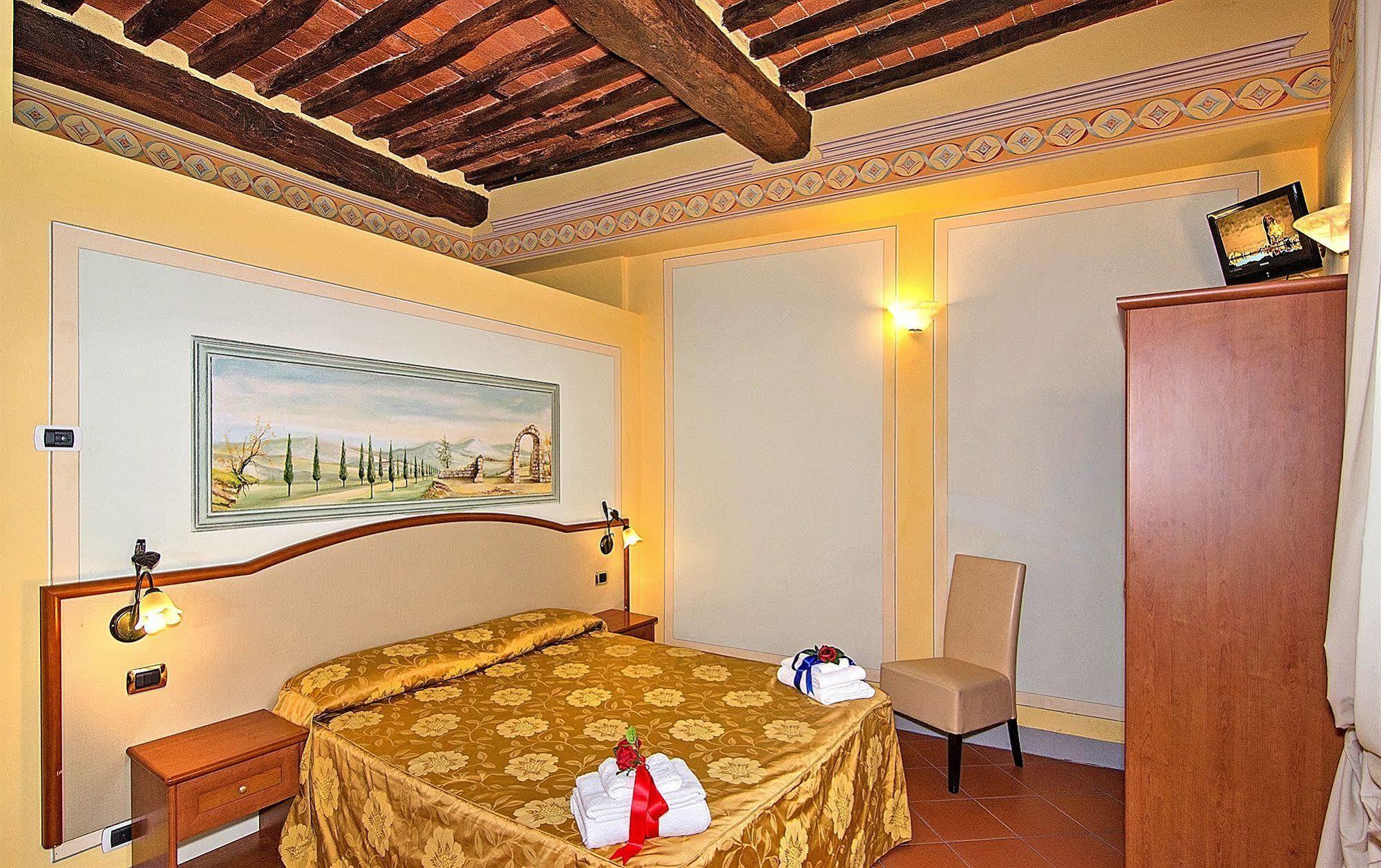Dimora Dei Guelfi Luxury Rooms Lucca Exterior foto
